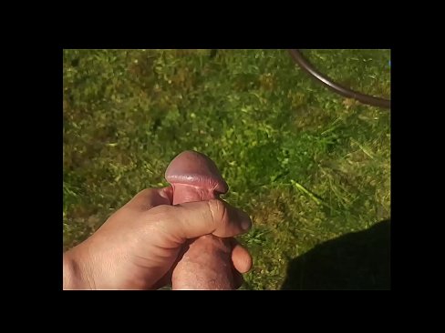 ❤️ Faigheann hottie te a pussy bándearg fucked agus cums le squirt i ghairdín samhraidh Porn fb linn ﹏